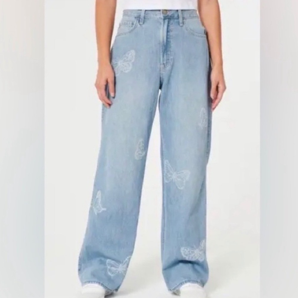 Hollister Ultra High-Rise Baggy Wide Leg Jeans Butterfly Print Size 25